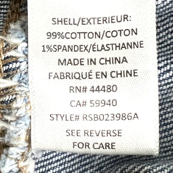 NWT Tinseltown Women's The Mom Jeans Size 13 High Rise Distressed Blue Stretch - Picture 10 of 10